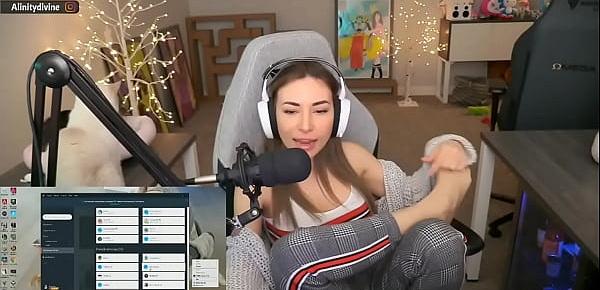  alinity feet soles